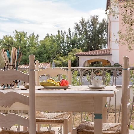 Le Residenze Del Golfo Di Orosei Aparthotel Εξωτερικό φωτογραφία