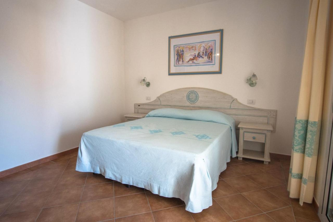 Le Residenze Del Golfo Di Orosei Aparthotel Εξωτερικό φωτογραφία