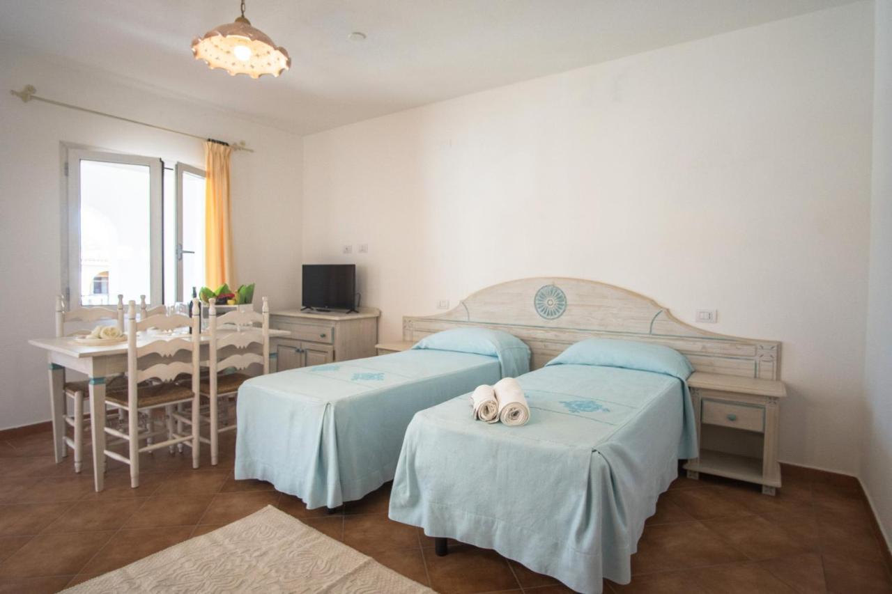 Le Residenze Del Golfo Di Orosei Aparthotel Εξωτερικό φωτογραφία