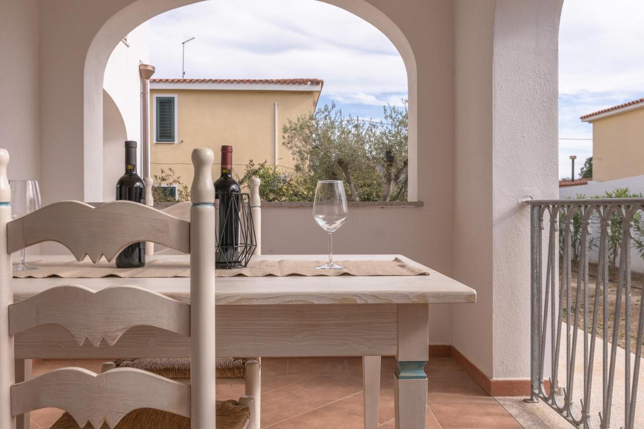 Le Residenze Del Golfo Di Orosei Aparthotel Εξωτερικό φωτογραφία