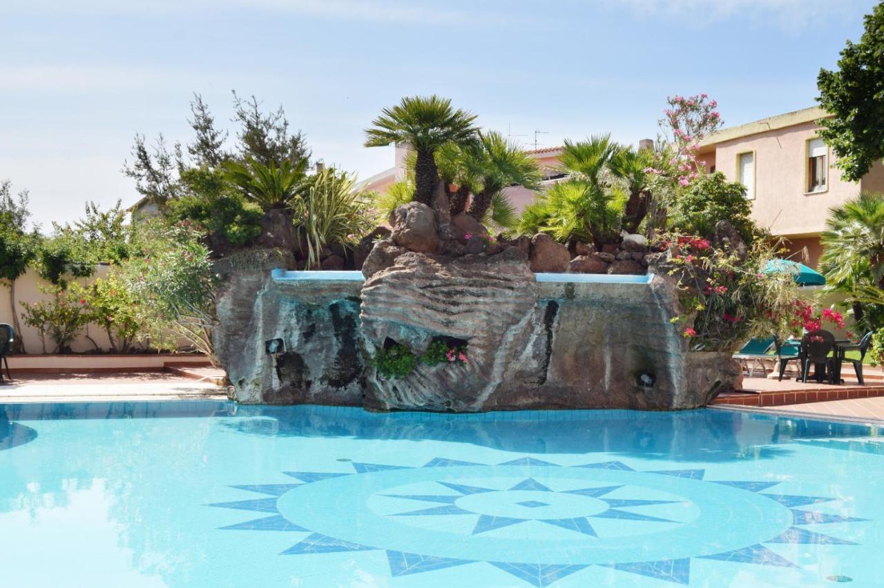 Le Residenze Del Golfo Di Orosei Aparthotel Εξωτερικό φωτογραφία